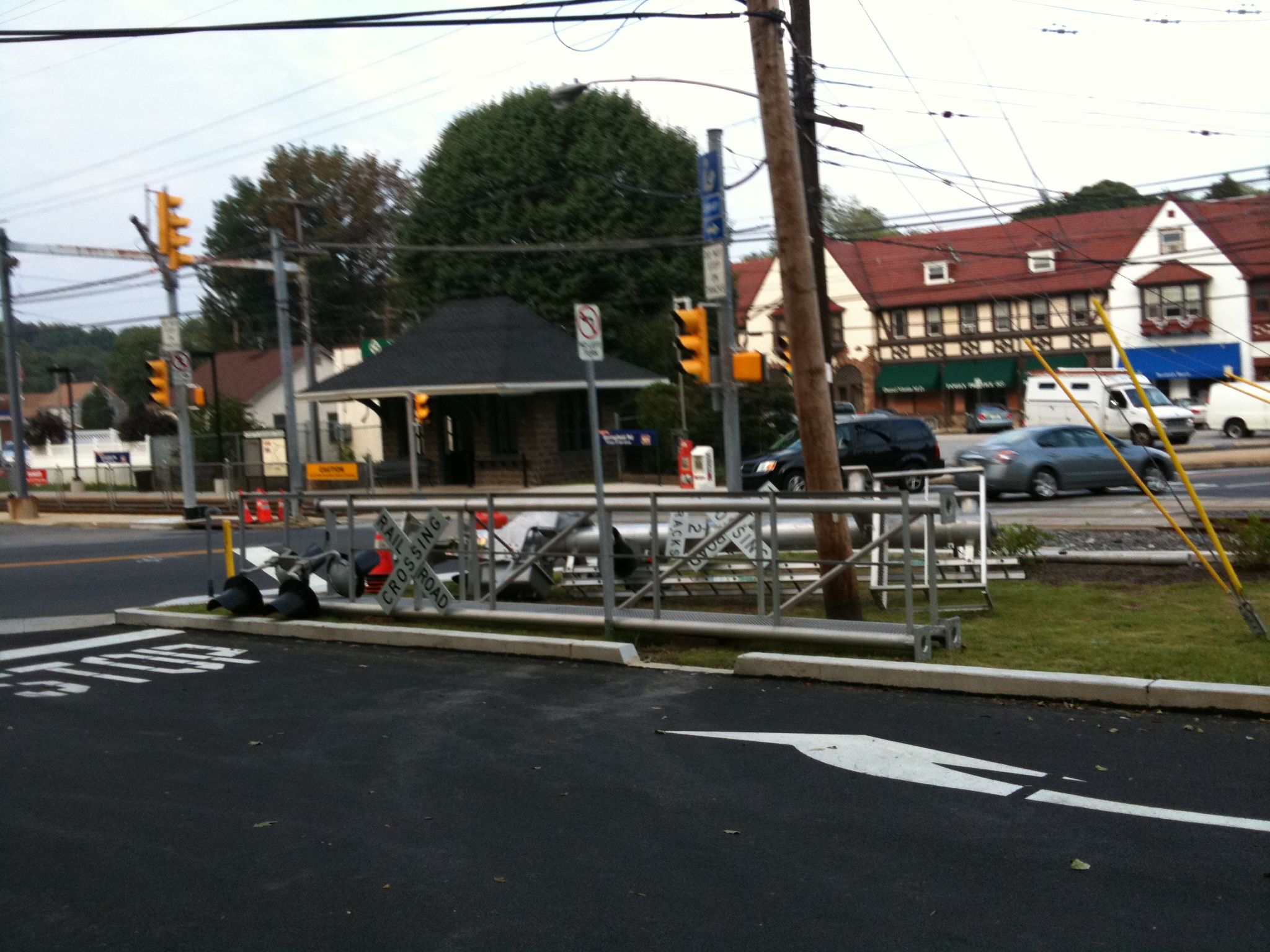 Springfield Road Trolley Stop Sans Gates